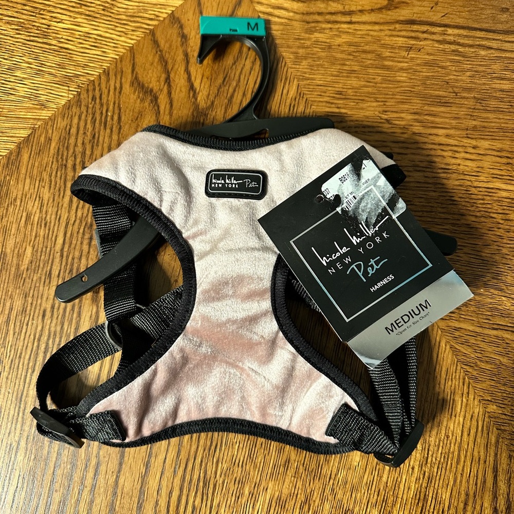 Nicole Miller New York Pet Harness - Medium